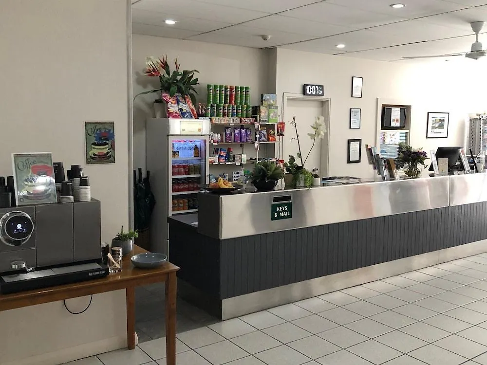 Cairns Plaza Hotel