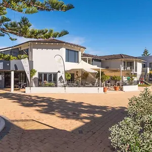 https://quality-resort-sorrento-beach.hotelsperth.org